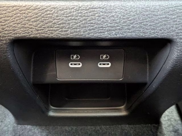 2026 Moonstone Gray Metallic Mitsubishi Outlander SE FWD SUV