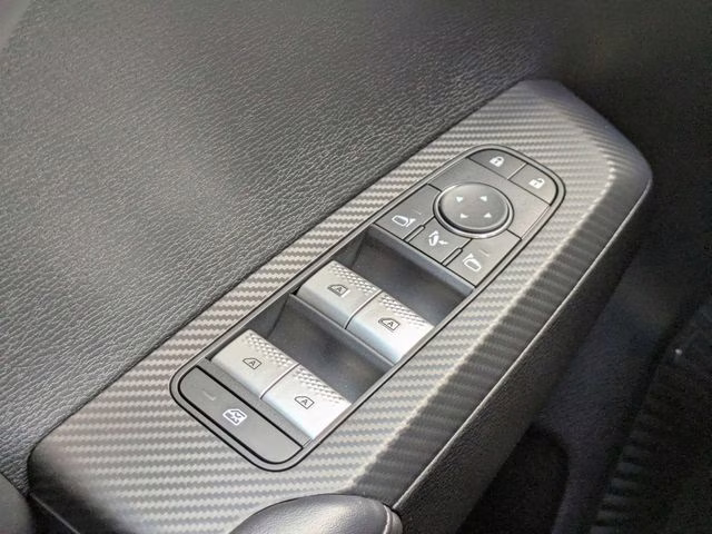 2026 Moonstone Gray Metallic Mitsubishi Outlander SE FWD SUV