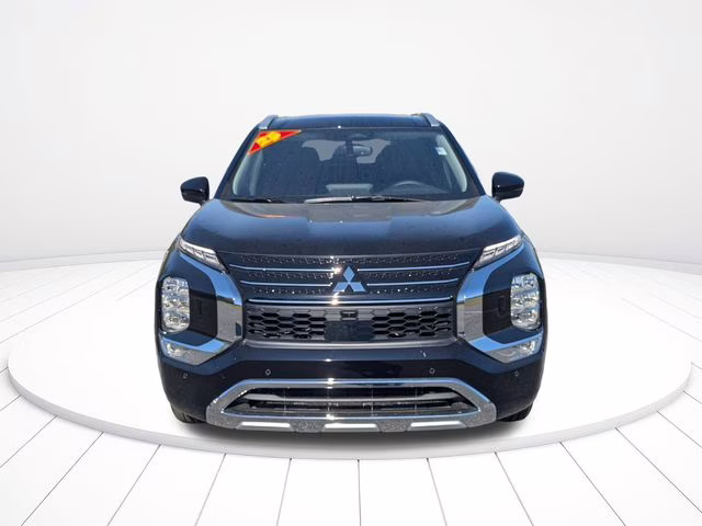 2025 Labrador Black Pearl Mitsubishi Outlander PHEV SEL AWD SUV