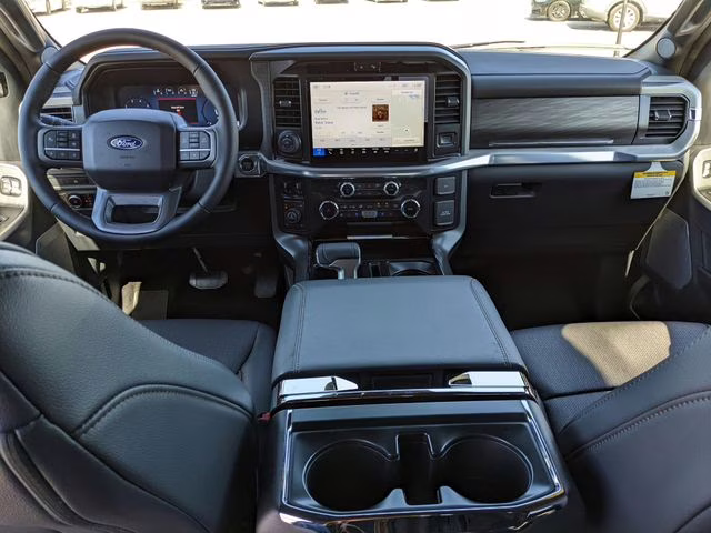 2025 Space White Metallic Ford F-150 Lariat 4X4 Truck