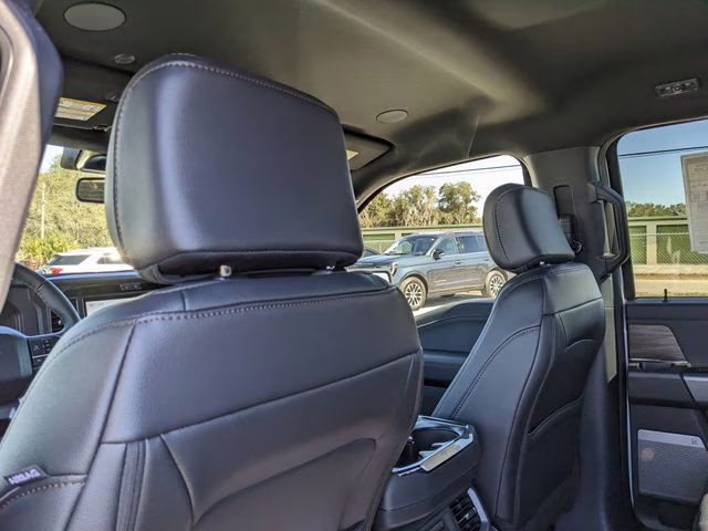 2025 Space White Metallic Ford F-150 Lariat 4X4 Truck