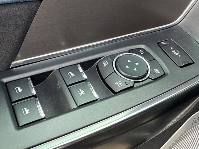 2026 Black Ford Super Duty F-250 SRW Platinum 4X4 Truck