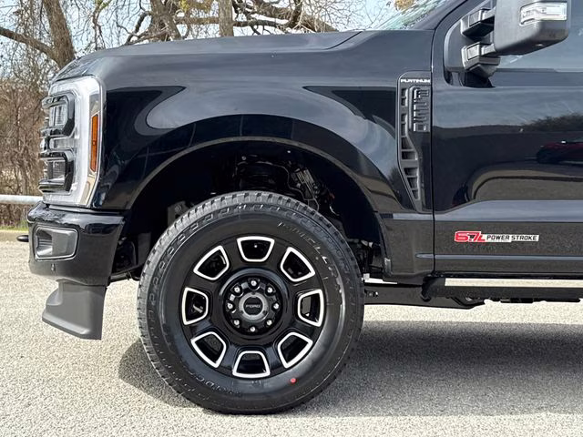 2026 Black Ford Super Duty F-250 SRW Platinum 4X4 Truck