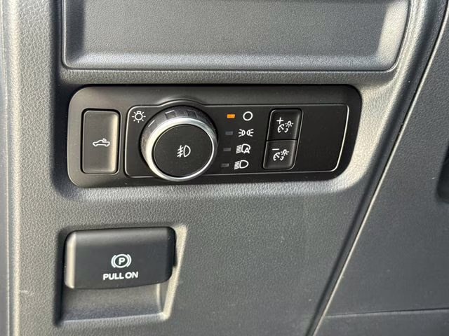 2026 Oxford White Ford F-150 STX 4X4 Truck