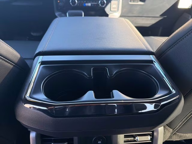 2026 Star White Metallic Tri-Coat Ford F-150 Lariat 4X4 Truck