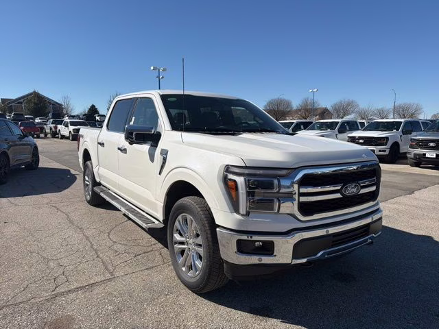 2026 Star White Metallic Tri-Coat Ford F-150 Lariat 4X4 Truck