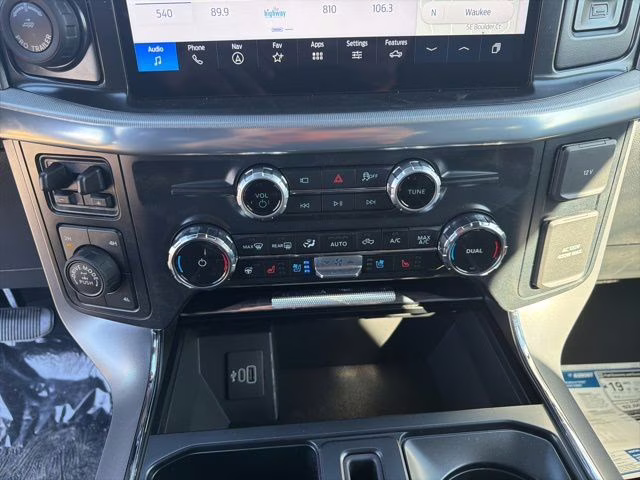 2026 Star White Metallic Tri-Coat Ford F-150 Lariat 4X4 Truck