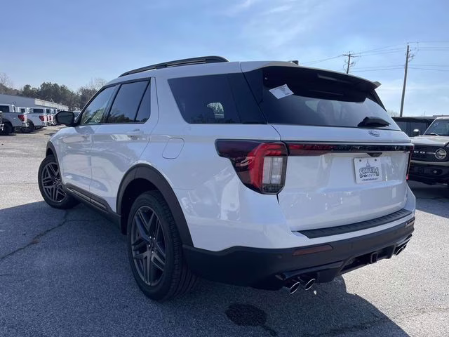 2026 White Metallic Ford Explorer ST 4X4 SUV