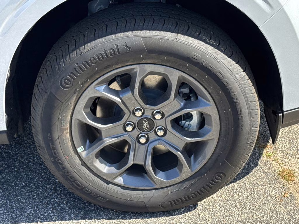 2026 White Metallic Ford Maverick XLT FWD Truck