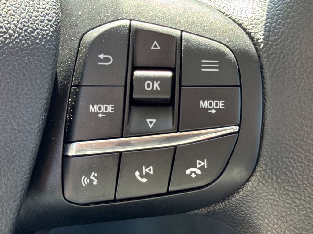 2026 White Metallic Ford Maverick XLT FWD Truck