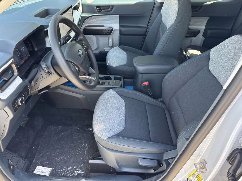 2026 White Metallic Ford Maverick XLT FWD Truck