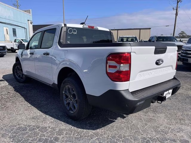 2026 Oxford White Ford Maverick XLT AWD Truck