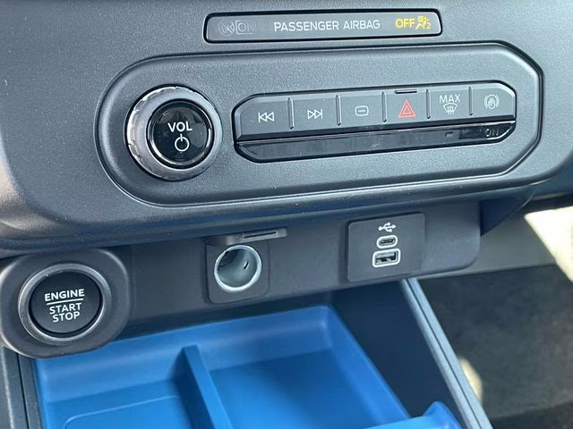 2026 Oxford White Ford Maverick XLT AWD Truck