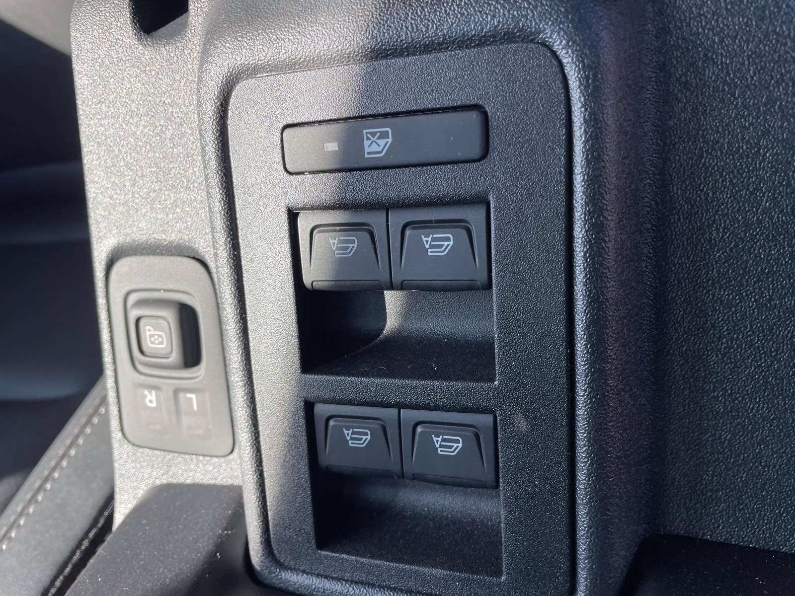 2025 Gray Metallic Ford Bronco Big Bend 4X4 SUV