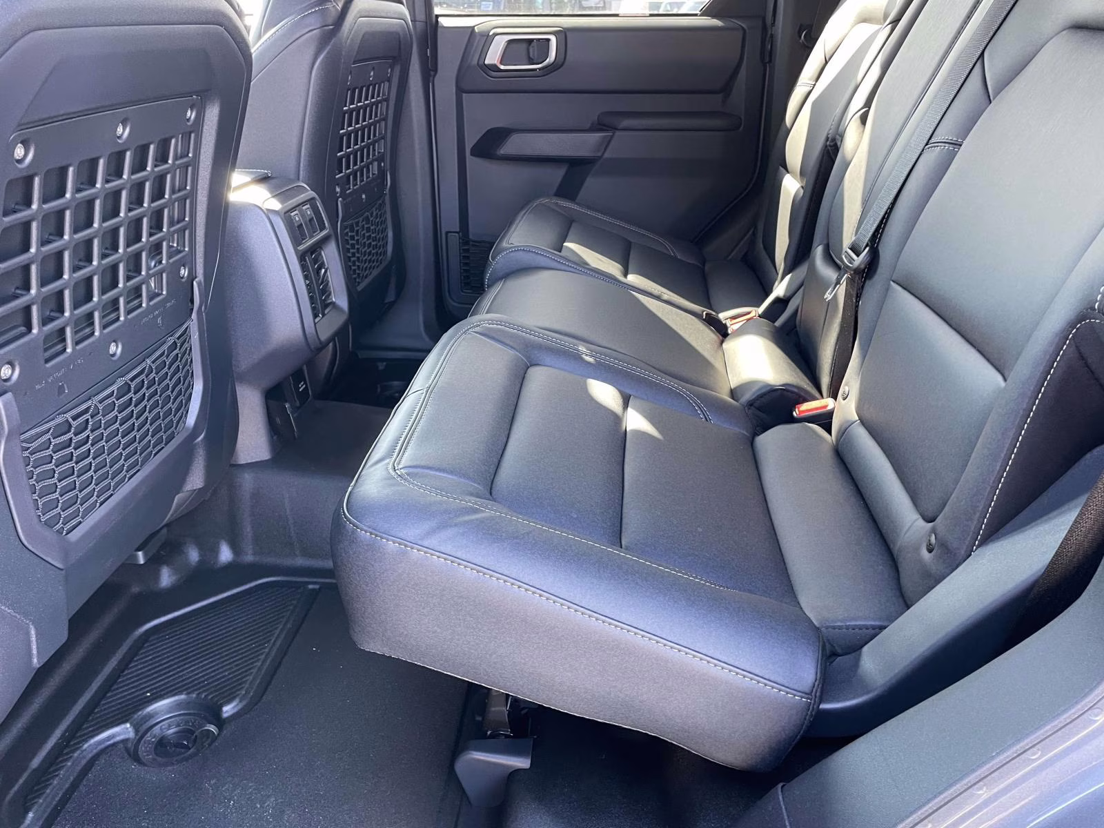 2025 Gray Metallic Ford Bronco Big Bend 4X4 SUV