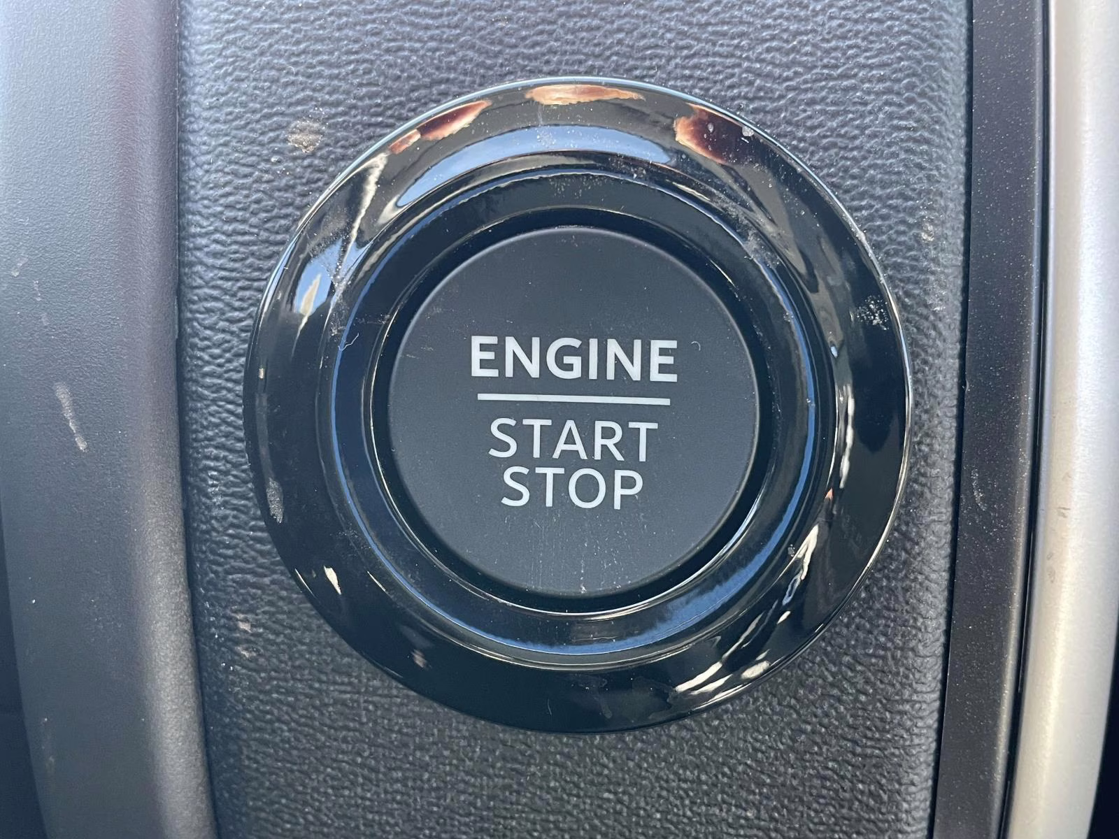 2026 White Metallic Ford Expedition Max Active RWD SUV