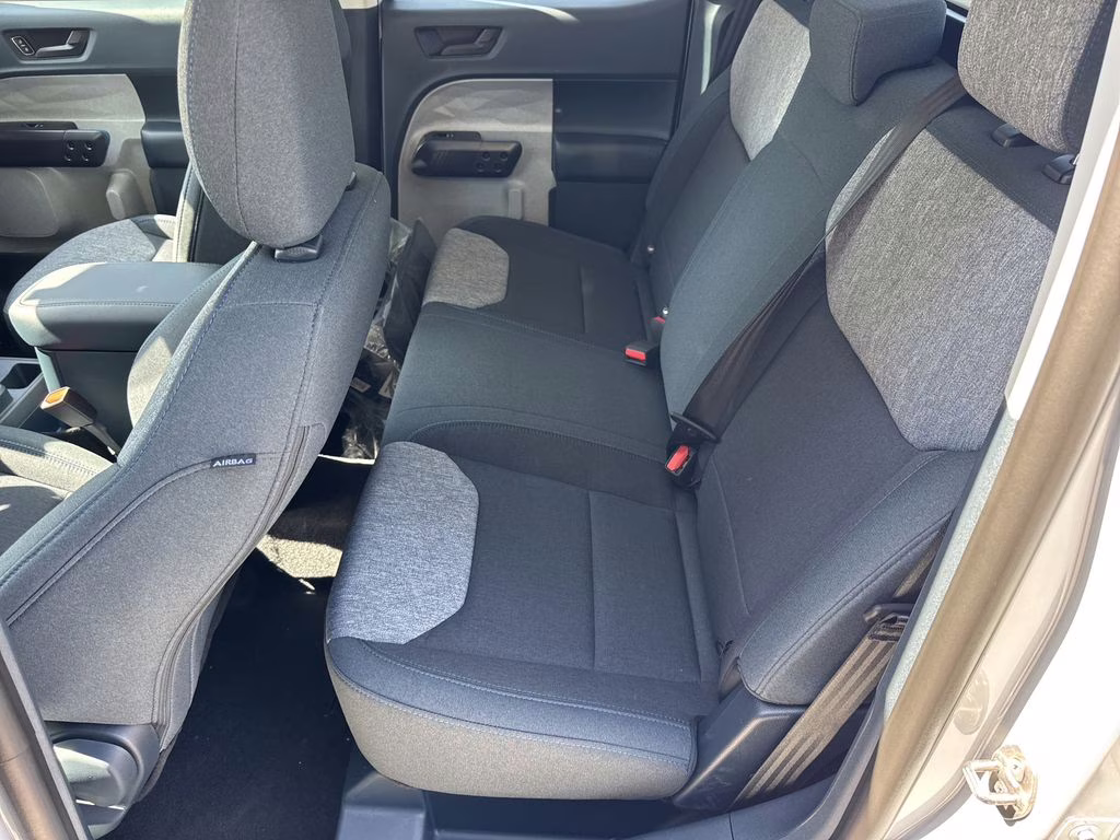 2026 White Metallic Ford Maverick XLT FWD Truck