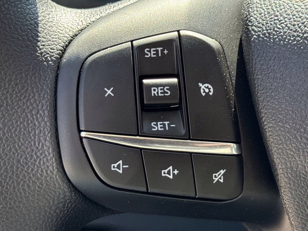 2026 White Metallic Ford Maverick XLT FWD Truck