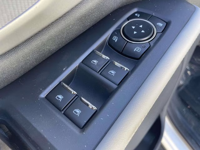 2026 White Metallic Ford Expedition Max Active RWD SUV