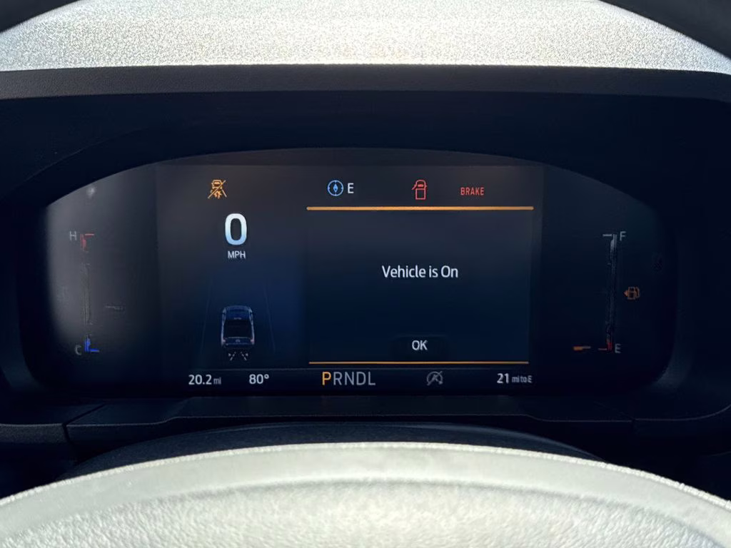 2026 White Metallic Ford Maverick XLT FWD Truck