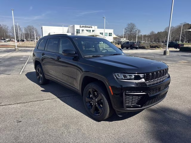 2026 Diamond Black Crystal Pearlcoat Jeep Grand Cherokee L Limited RWD SUV