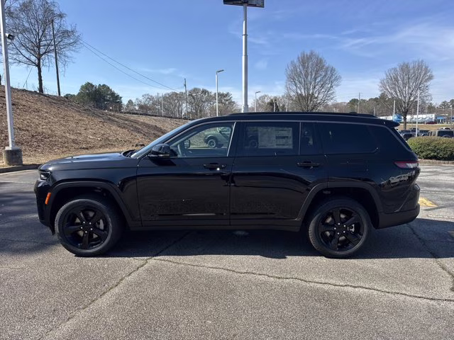 2026 Diamond Black Crystal Pearlcoat Jeep Grand Cherokee L Limited RWD SUV