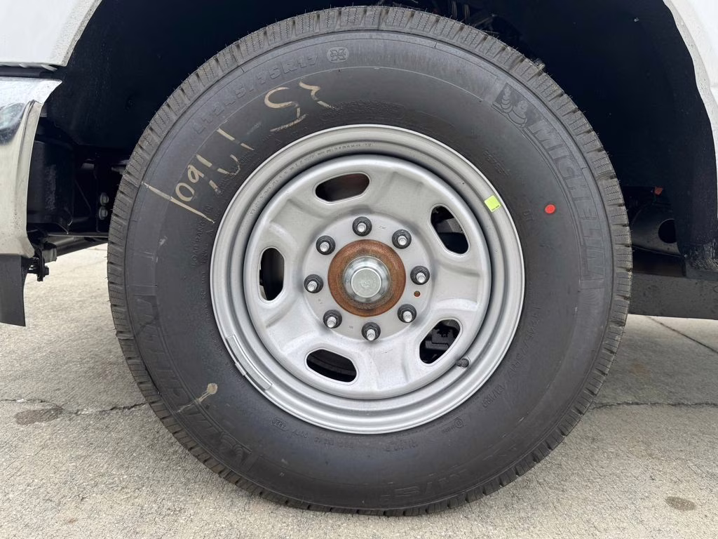 2026 Oxford White Ford Super Duty F-250 SRW XL RWD Truck