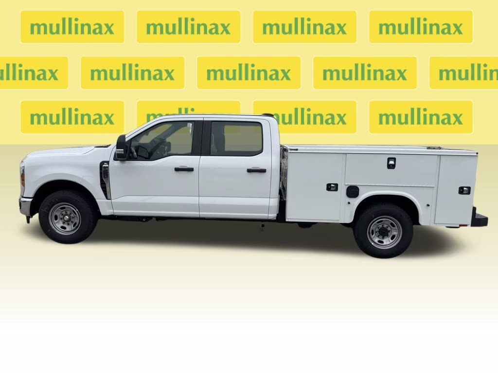 2026 Oxford White Ford Super Duty F-250 SRW XL RWD Truck