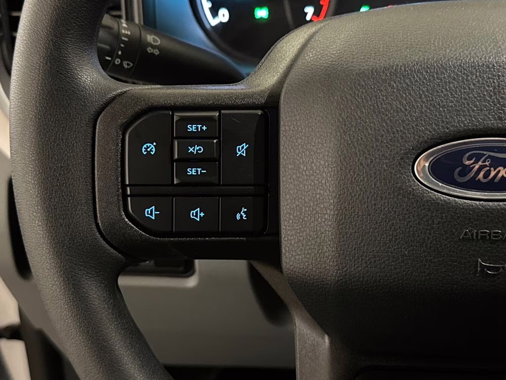 2026 Oxford White Ford Super Duty F-250 SRW XL RWD Truck