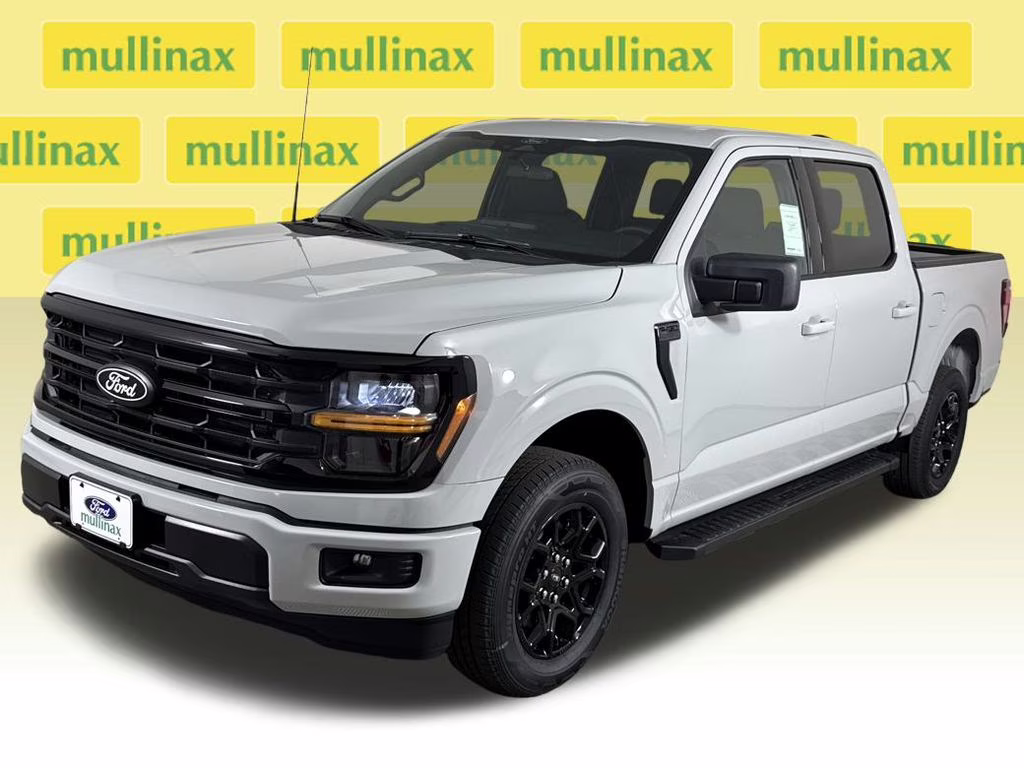 2026 Avalanche Ford F-150 XLT RWD Truck