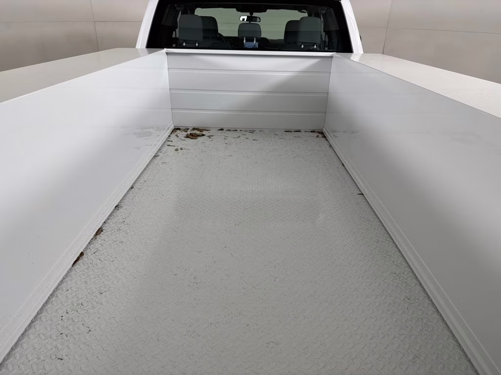 2026 Oxford White Ford Super Duty F-250 SRW XL RWD Truck