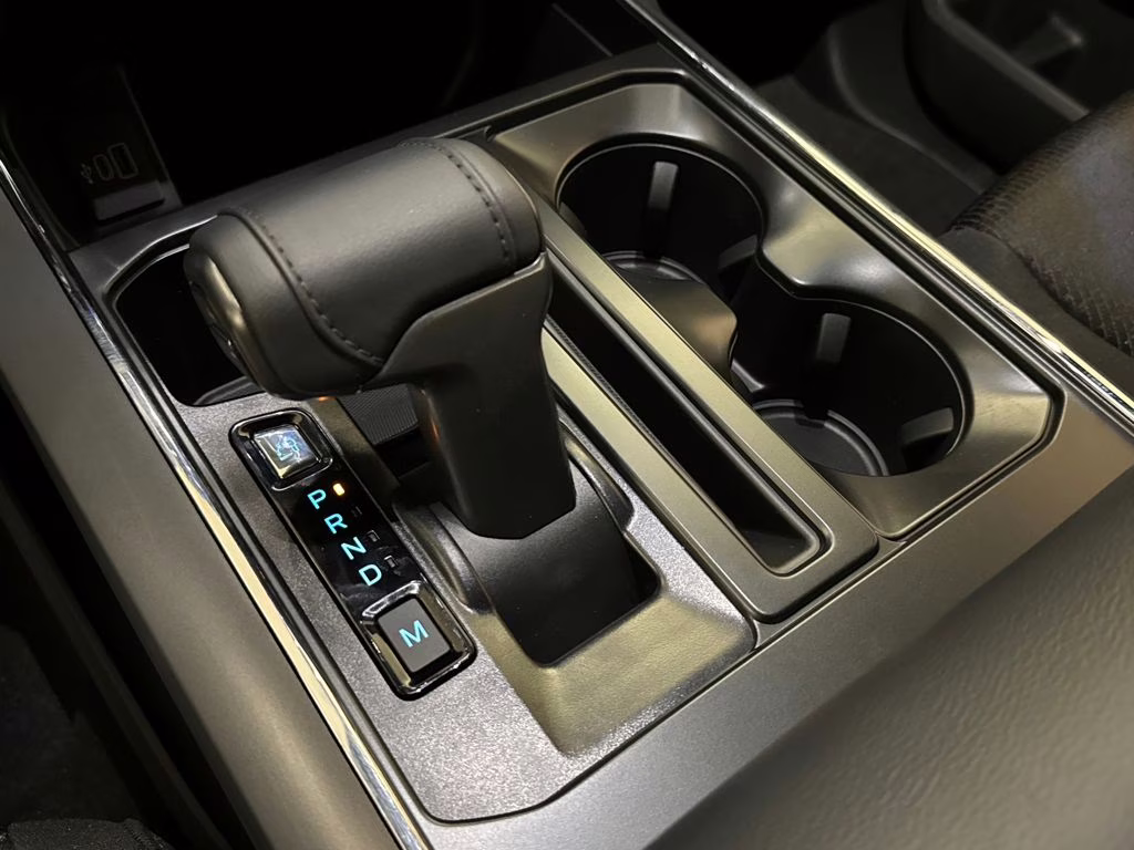 2026 Avalanche Ford F-150 XLT RWD Truck