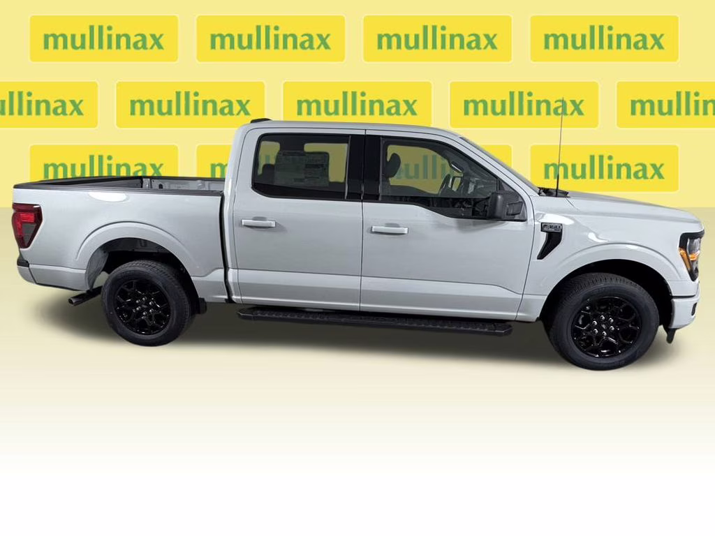 2026 Avalanche Ford F-150 XLT RWD Truck