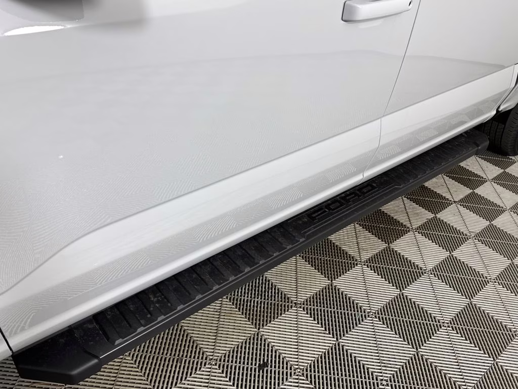 2026 Avalanche Ford F-150 XLT RWD Truck