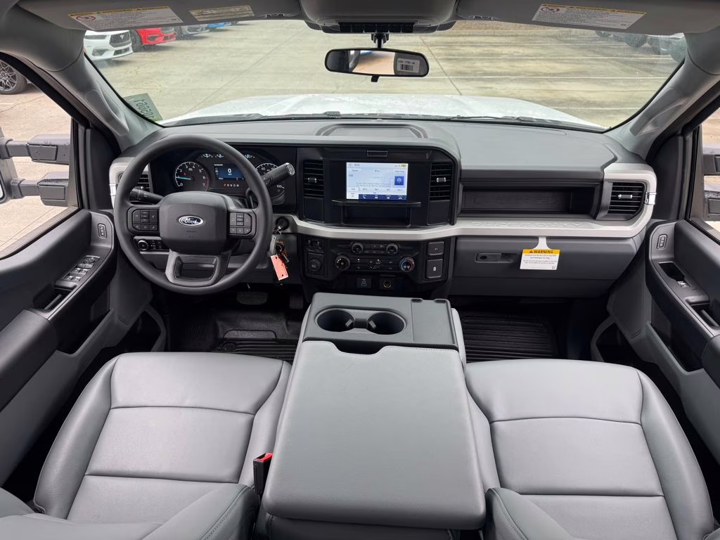 2026 Oxford White Ford Super Duty F-250 SRW XL RWD Truck