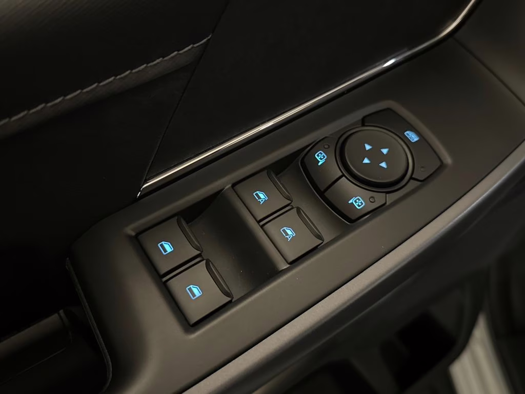 2026 Avalanche Ford F-150 XLT RWD Truck