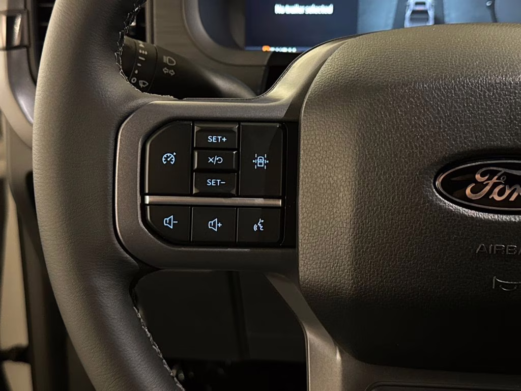 2026 Avalanche Ford F-150 XLT RWD Truck