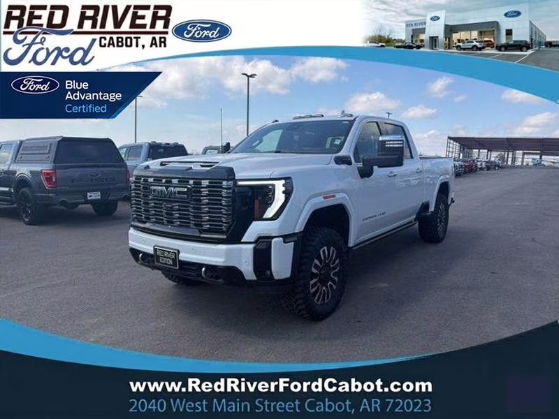 2025 White Frost Tricoat GMC Sierra Denali Ultimate 4X4 Truck
