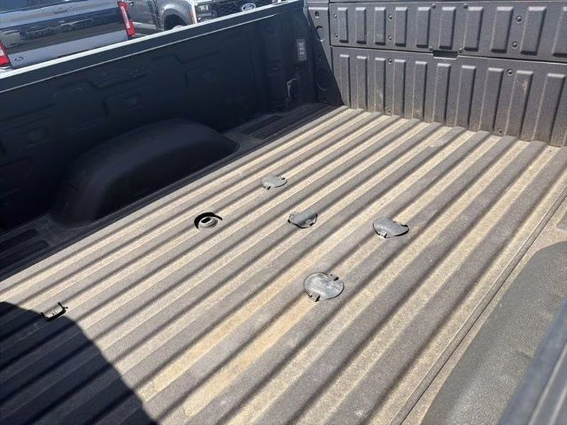 2025 White Frost Tricoat GMC Sierra Denali Ultimate 4X4 Truck