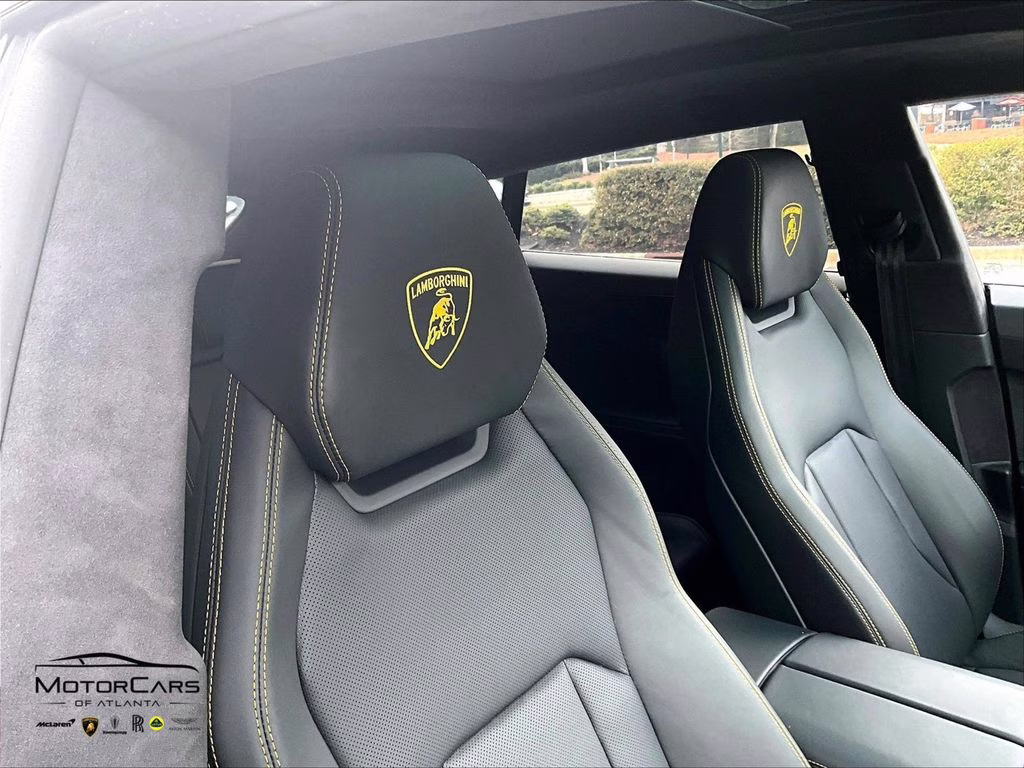 2024 Verde Lares Metallic Lamborghini Urus S Verde Lares Spec AWD SUV