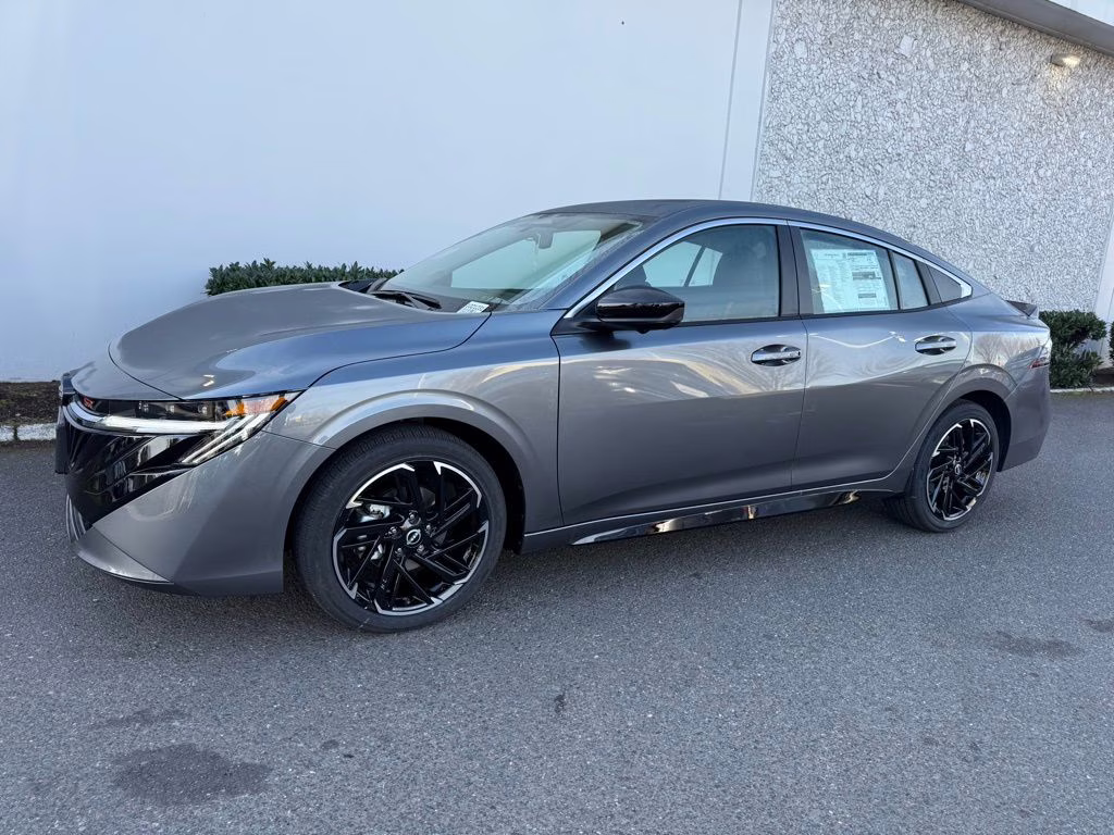 2026 Gun Metallic Nissan Sentra SR FWD Sedan