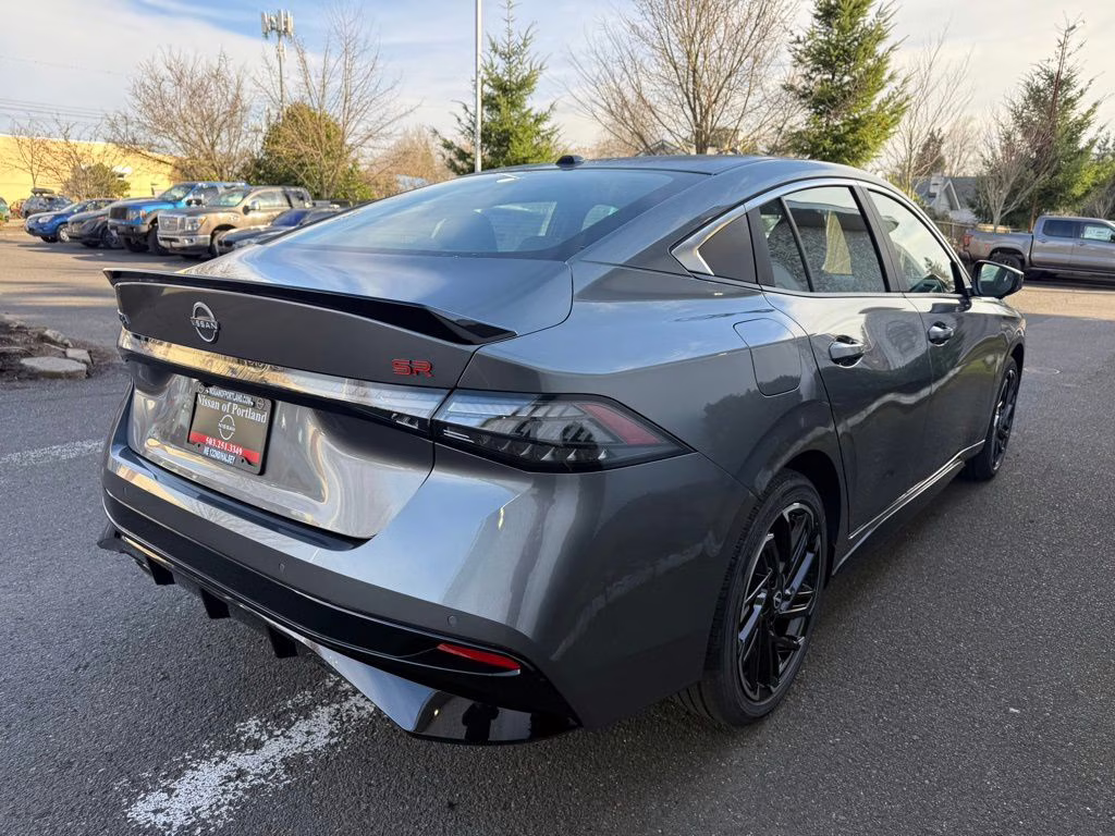2026 Gun Metallic Nissan Sentra SR FWD Sedan