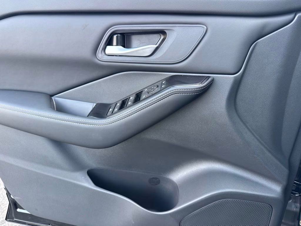 2026 Super Black Nissan Rogue SV AWD SUV