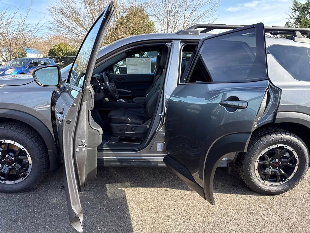 2026 Gun Metallic Nissan Pathfinder Rock Creek 4X4 SUV