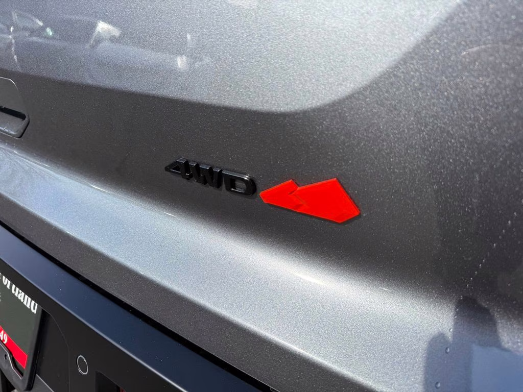 2026 Gun Metallic Nissan Pathfinder Rock Creek 4X4 SUV