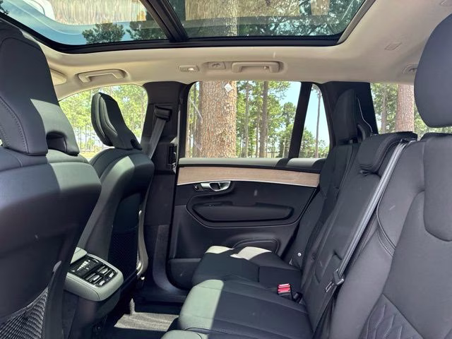2026 Crystal White Volvo XC90 B5 Core AWD SUV