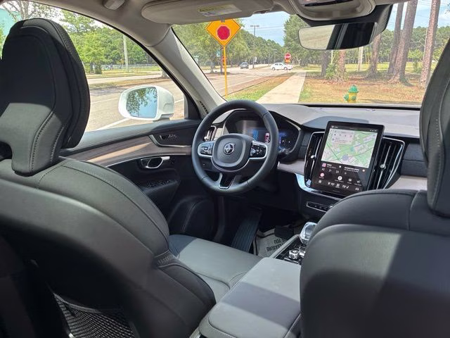 2026 Crystal White Volvo XC90 B5 Core AWD SUV