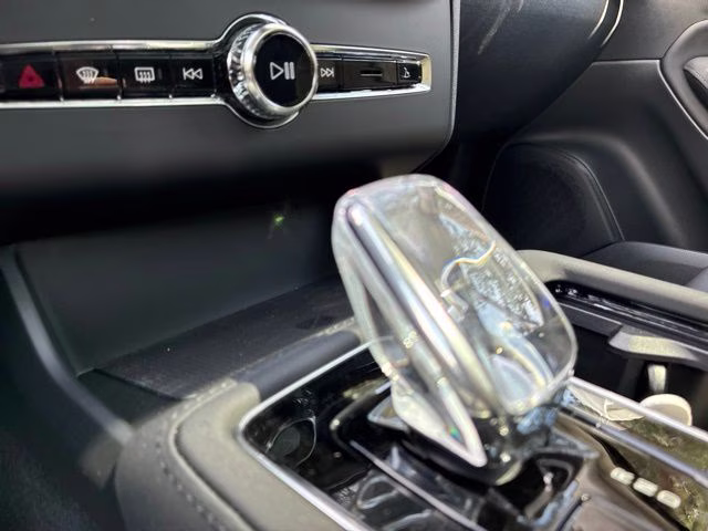 2026 Crystal White Volvo XC90 B5 Core AWD SUV
