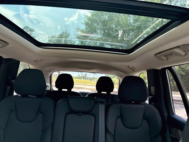 2026 Crystal White Volvo XC90 B5 Core AWD SUV