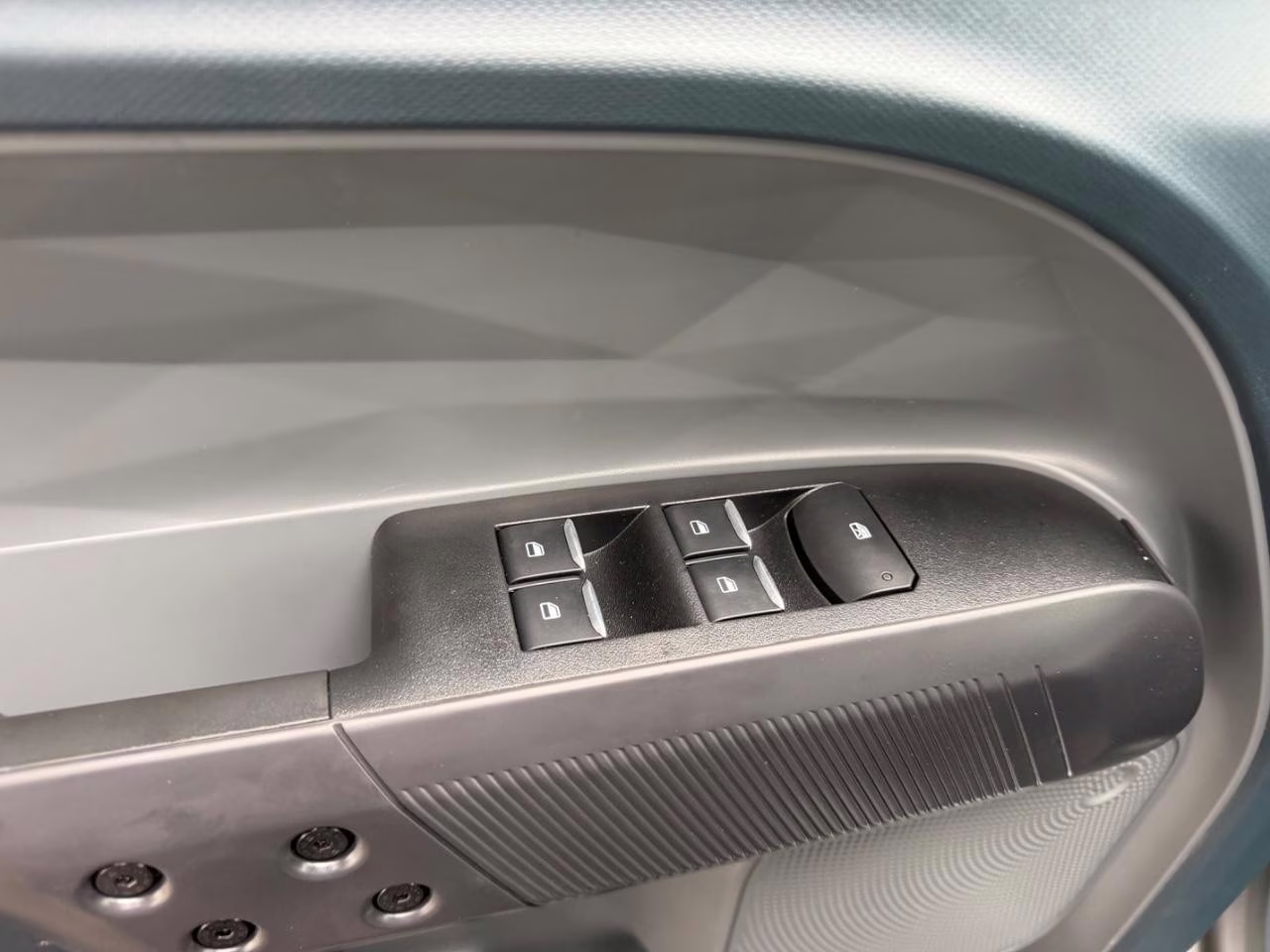 2026 Space White Metallic Ford Maverick XL AWD Truck